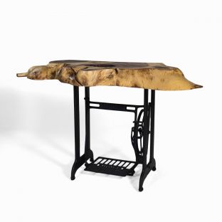 Mach Wooden Desk