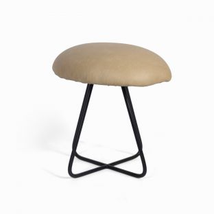 BRUTALIA Pebble Craie Stool