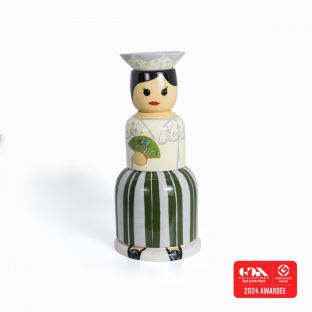 Maria Clara Stacking Dinnerware Doll