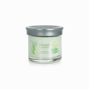 Yankee Candle Signature Collection, Small Tumbler - Cucumber Mint Cooler Scented Candle