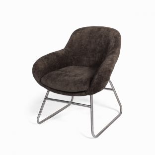Upcycled Wing Carbon Chair
